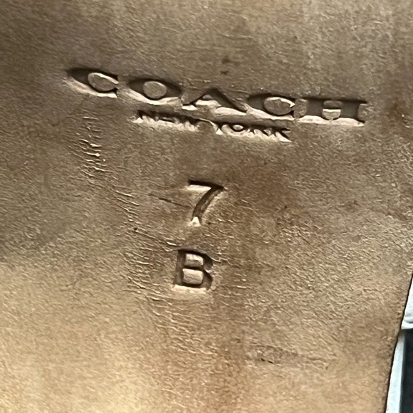 COACH “LILLIE” White Leather Peep Toe Mirrored Stacked Heel - Picture 5 of 5